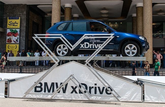 BMW在孟买的卓越XDrive展示