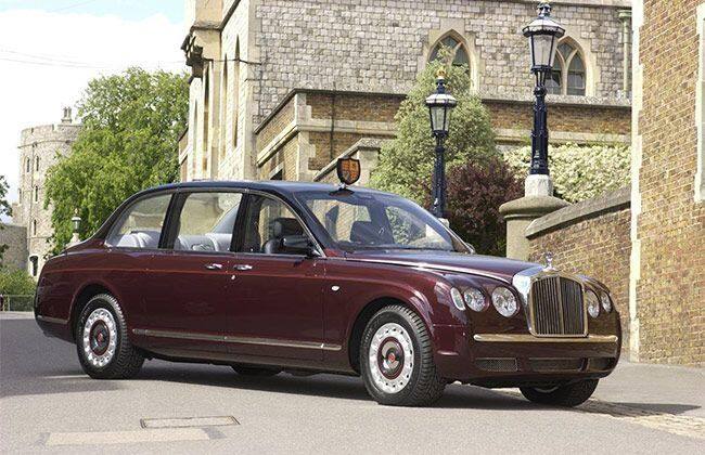女王的Bentley国家豪华轿车以加冕节展出