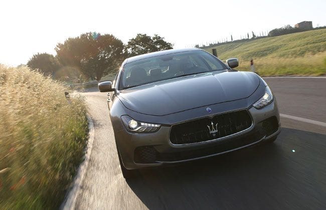 Maserati Ghibli采用两台双涡轮增压伏特汽油发动机