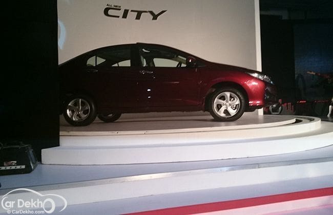 新的2014 HONDA City Diesel揭开了现场覆盖范围