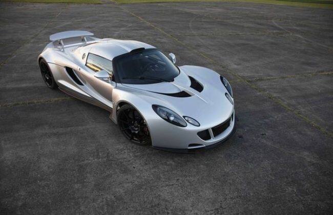 地球上最快的汽车获得了世界上最快的版本