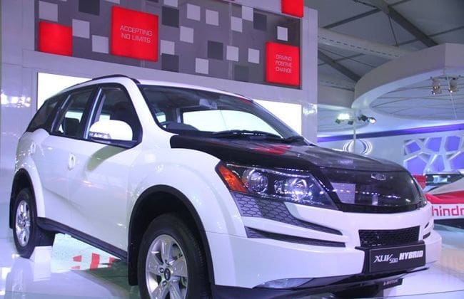 Mahindra Xuv500杂交揭开