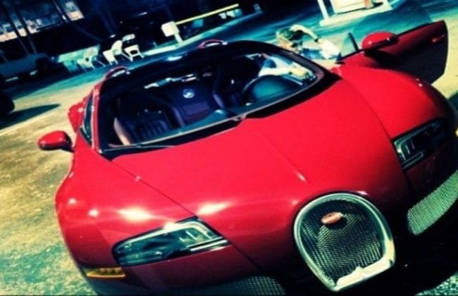 Justin Bieber将Bugatti Veyron作为礼物