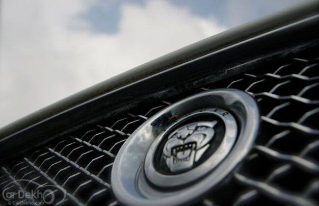 Jaguar XJ L本地装配减少了价格标签