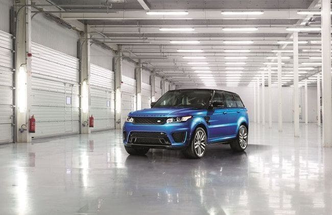 Range Rover Sport SVR使其全球首次亮相