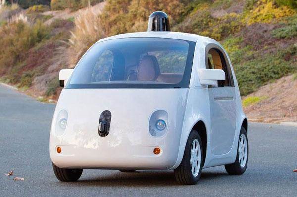 福特与谷歌谈论开发自驾车