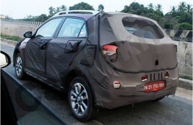 Hyundai Elite I20 Based on Chennai's Crossover Spied Test