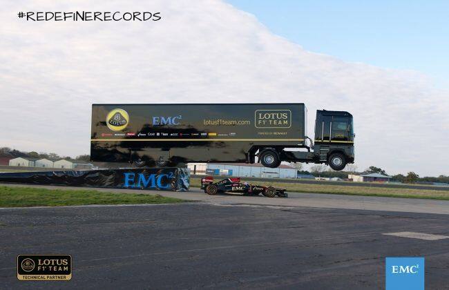 视频：雷诺卡车将世界纪录跳过莲花惯例一辆车