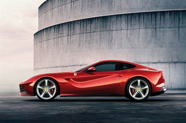 Ferrari F12 Berlinetta获得“Sealialle”治疗