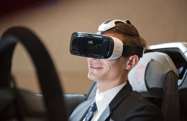 兰博基尼与三星创造了虚拟驾驶体验