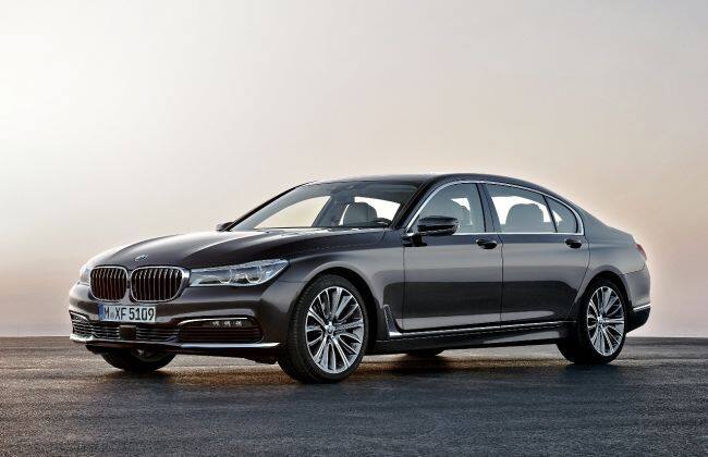 全新的BMW 7系列亮相;失去重量和获得技术