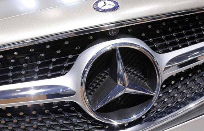 Mercedes-Benz Flaunts 2015年10月的两位数增长