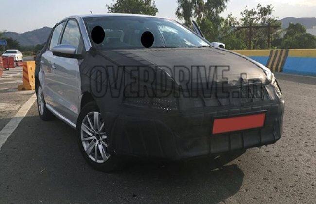 大众汽车Ameo Compact Sedan Spied [内部详细图片]