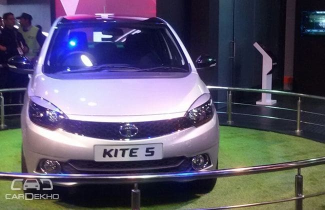 Tata Kite 5 Compact Sedan在2016年印度汽车博览会上展示