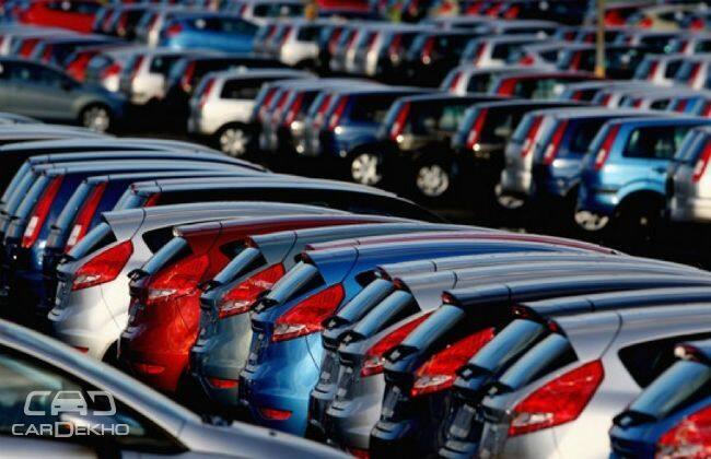 汽车销量在15个月内首次下降