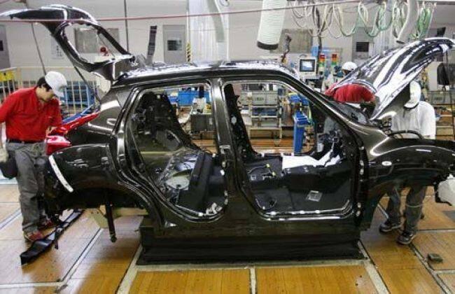 日本汽车制造商在严重地震后暂停生产