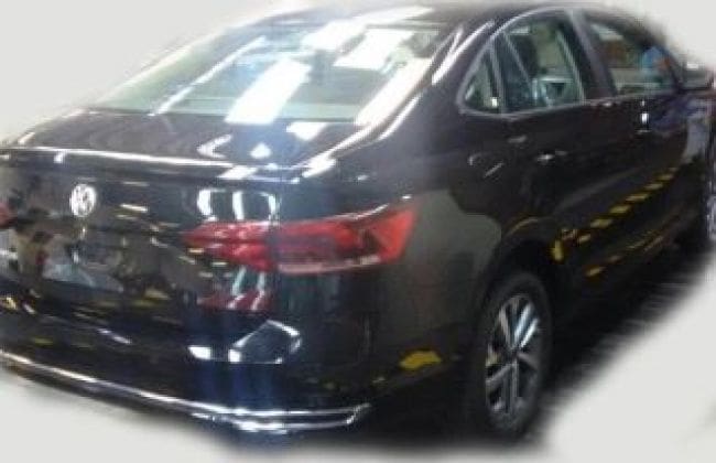 下一个Gen Volkswagen Vento Spied Undisuised