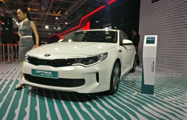 Kia Optima插件混合动力器展示于2018年的Auto Expo