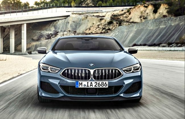 2019 BMW 8系列亮相;竞争对手梅赛德斯 - 奔驰S级轿跑车