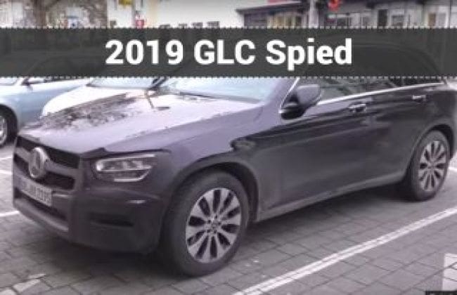 2019年梅赛德斯 - 奔驰GLC与最小的伪装窥视