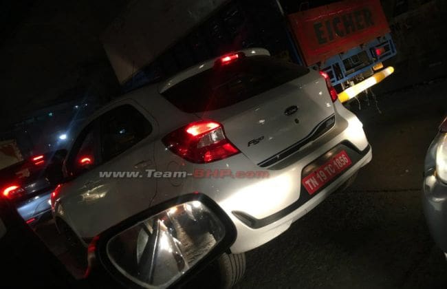 Ford Figo Facelift Blu Spied，可能是CNG变体