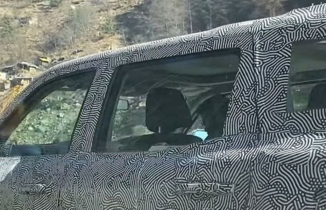 Next-Gen Mahindra Scorpio提供Sunroof？