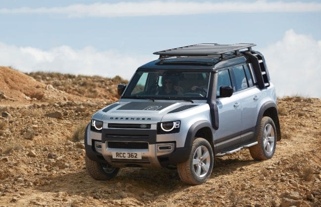 Land Rover Defender SUV在印度起价73.98 Lakh