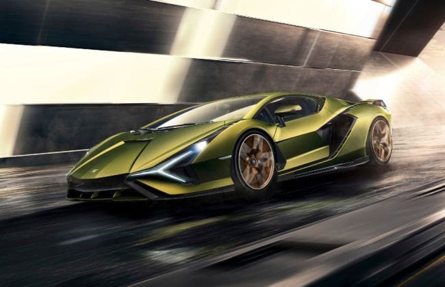 Lamborghini将整个阵容电动到2024