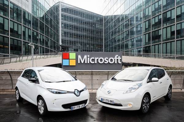 Renault-Nissan和Microsoft合作伙伴开发连接的汽车技术
