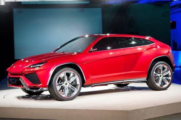 Lamborghini Urus SUV于2017年4月首次亮相