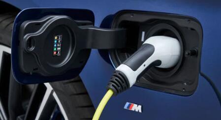 电动汽车和混合动力汽车将有助于解决排放问题