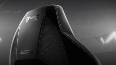 兰博基尼开发带有碳纤维顶板的游戏椅 采用Alcantra面料
