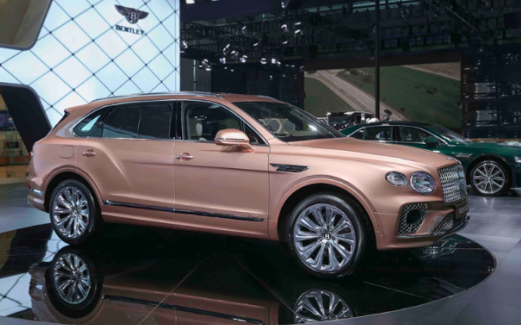 Bentley launched the Bentayga long-wheelbase version, and the ultra-luxury has also begun to roll in?