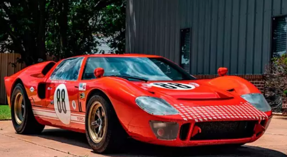 1966年福特 GT40特技车复制品拍卖