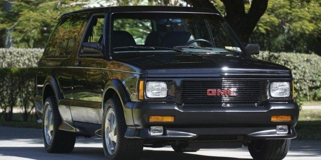 罕见的30年GMC SUV正在拍卖