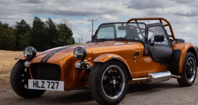 Caterham Seven 170R采用铃木660cc三缸涡轮增压发动机