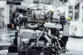 梅赛德斯-奔驰AMG和加勒特将电子涡轮机投入生产