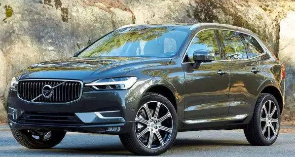 大通D90和沃尔沃XC60哪个外观内饰动力更好？