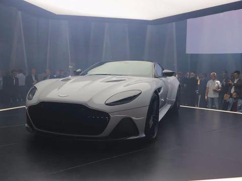 阿斯顿·马丁DBS Superleggera SE纪念詹姆斯·邦德钟爱汽车50周年